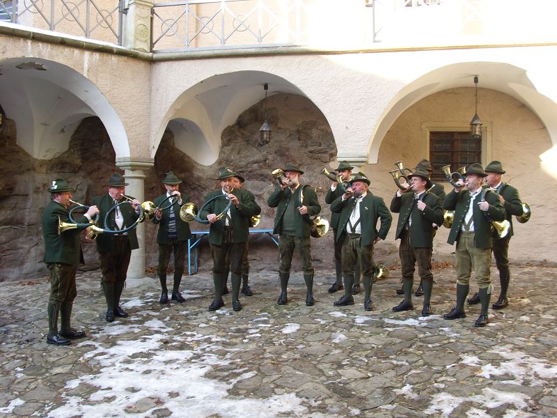 Jagdhornbläser auf Burg Falkenstein